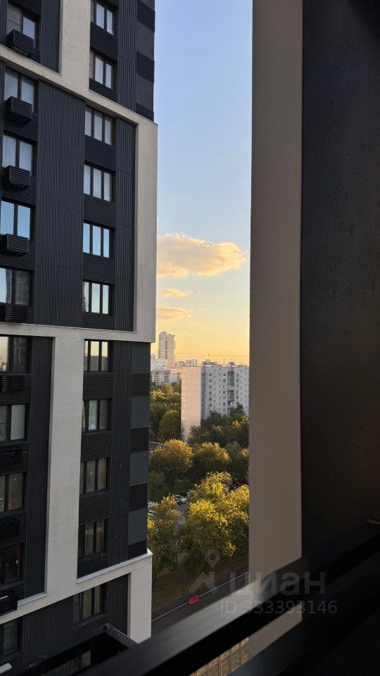 m. Oktyabrskoe pole: Apartment, studio