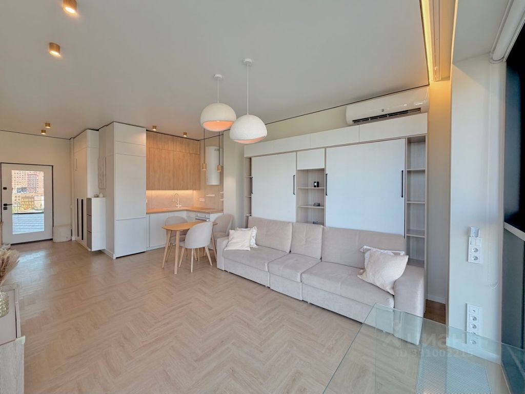 m. Spartak: Apartment, 2-rooms