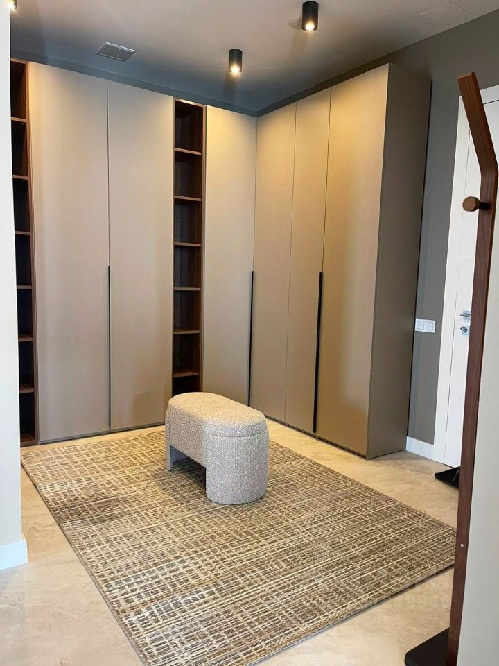 m. Belomorskaya: Apartment, 4-rooms