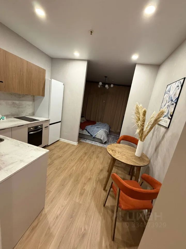 m. Maryina Roscha: Apartment, studio