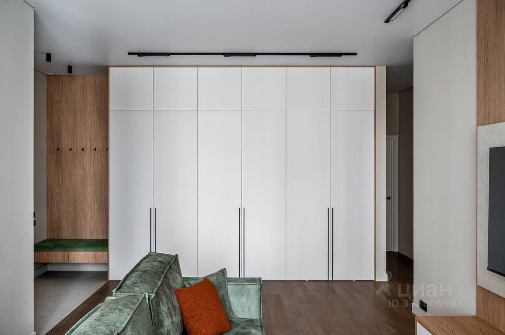 m. Tekhnopark: Apartment, 3-rooms