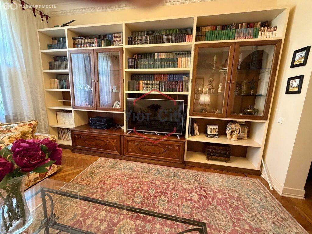 m. Kievskaya: Apartment, 2-rooms