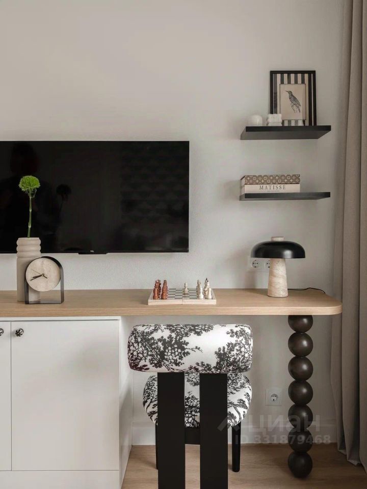 m. Aminyevskaya: Apartment, studio