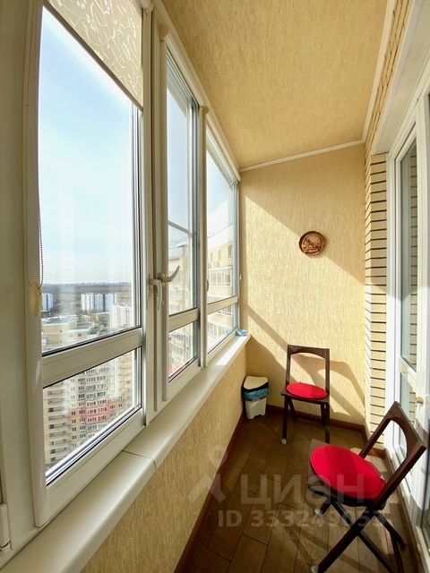 m. Yugo-Zapadnaya: Apartment, 2-rooms