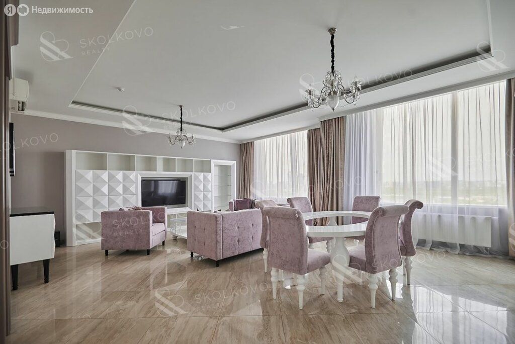 m. Poklonnaya: Apartment, 4-rooms