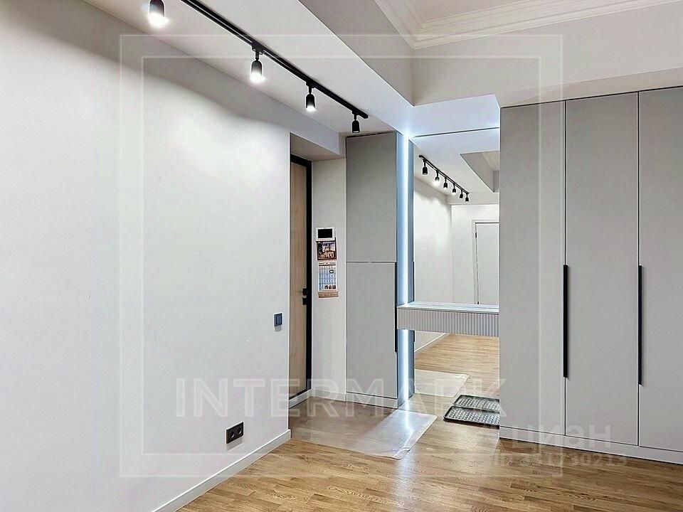 m. Novokuznetskaya: Apartment, 2-rooms