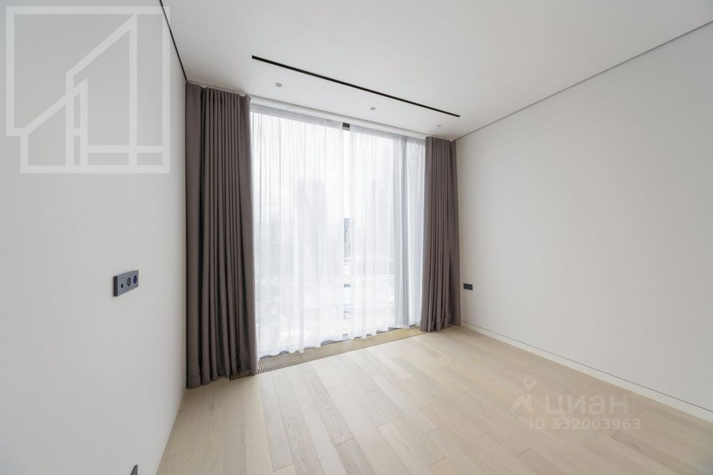 m. Delovoy tsentr (Vystavochnaya): Apartment, 5-rooms
