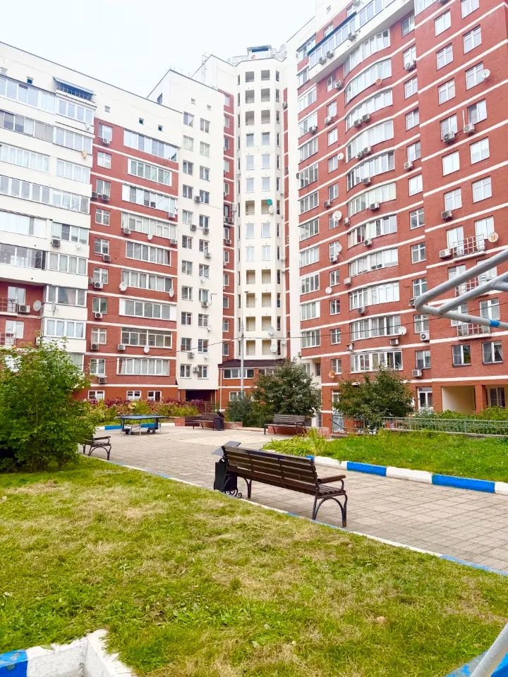 m. Zyuzino: Apartment, 2-rooms