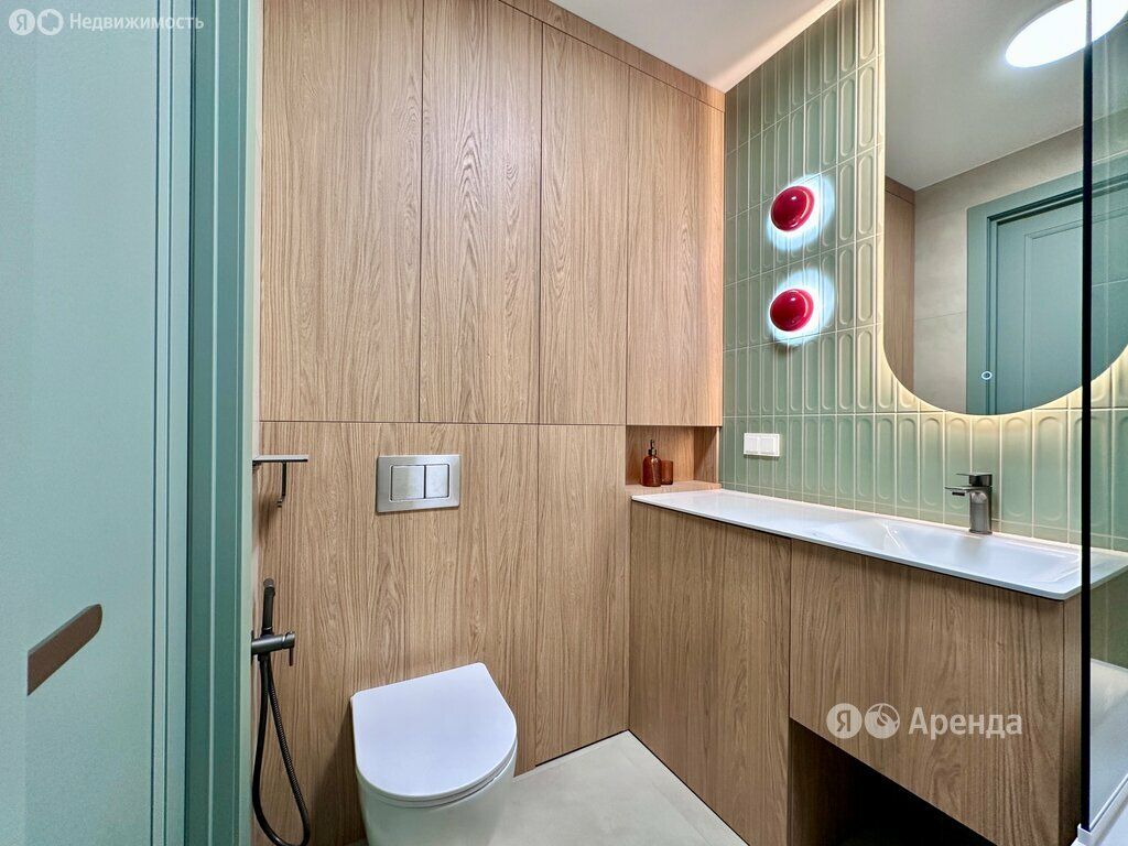 m. Maryina Roscha: Apartment, studio