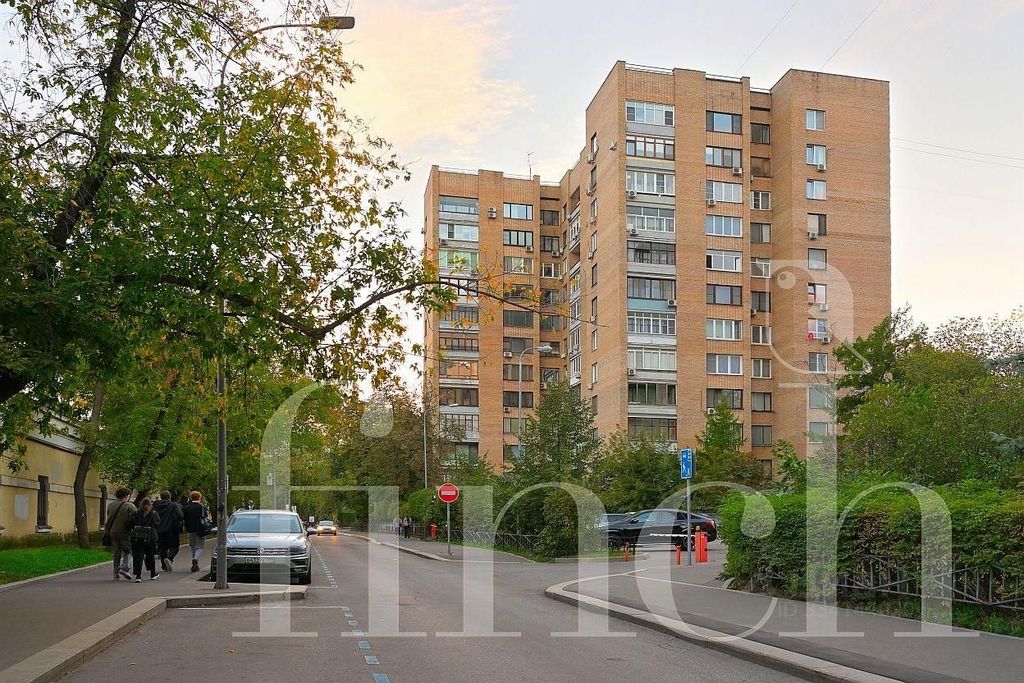 m. Frunzenskaya: Apartment, 4-rooms