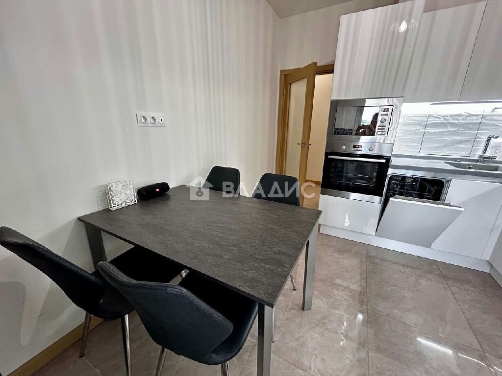 m. Botanichesky sad: Apartment, 2-rooms