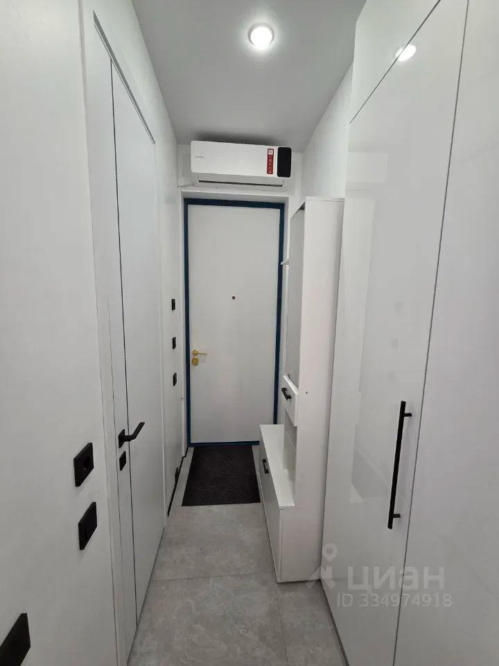 m. Shelepikha: Apartment, studio