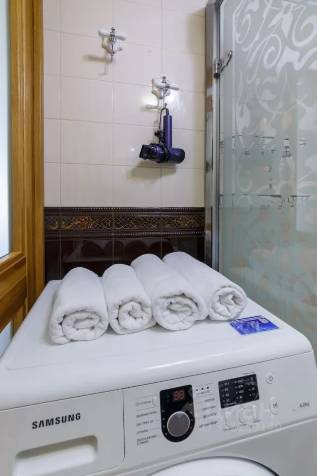 m. Barrikadnaya: Apartment, studio