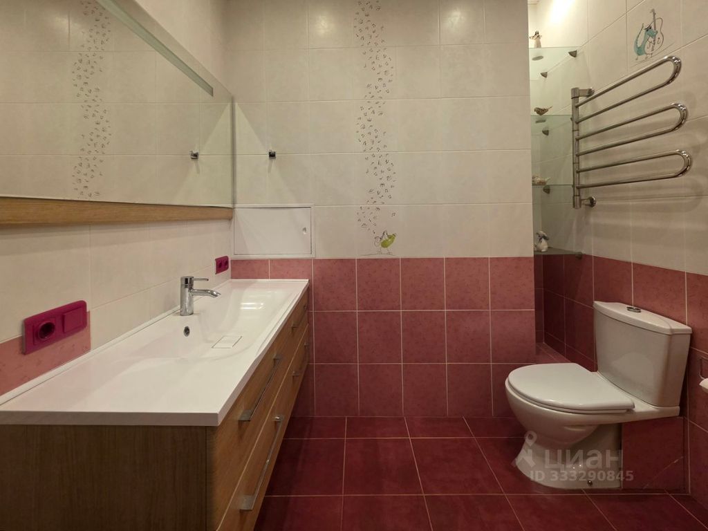 m. Bulvar Rokossovskogo: Apartment, 3-rooms