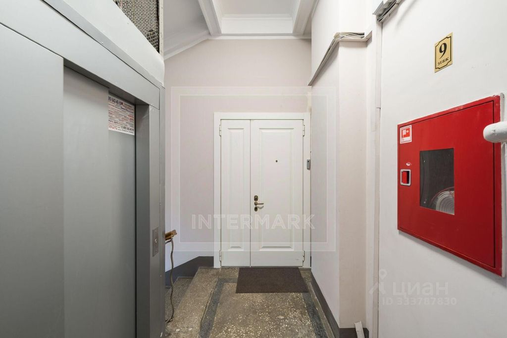 m. Kutuzovskaya: Apartment, 2-rooms