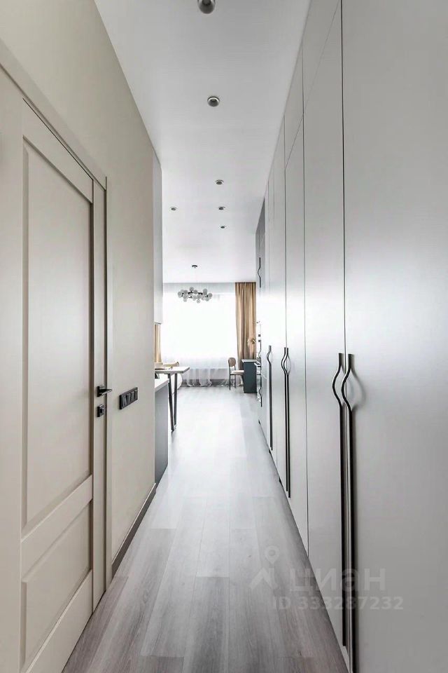 m. Shelepikha: Apartment, studio