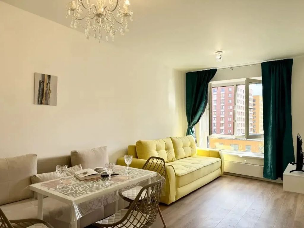 m. Opalikha: Apartment, 2-rooms
