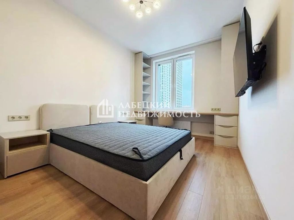 m. Pavshino: Apartment, 1-rooms