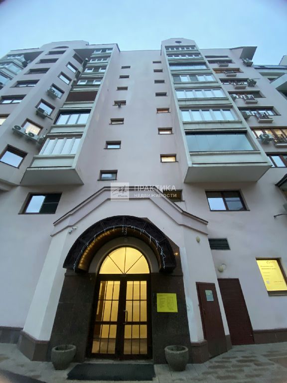 m. Mayakovskaya: Apartment, 3-rooms