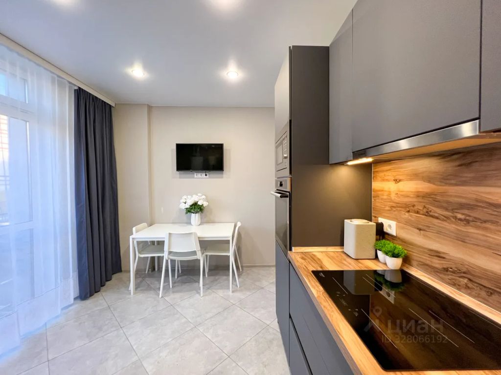 m. Novopodrezkovo: Apartment, 3-rooms