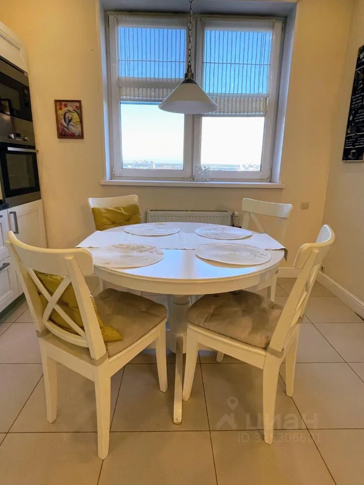 m. Nikolskoe: Apartment, 3-rooms