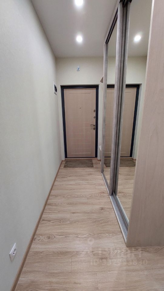 m. Prospekt Vernadskogo: Apartment, 2-rooms