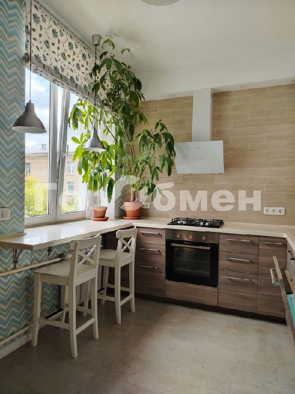 m. Oktyabrskoe pole: Apartment, 2-rooms