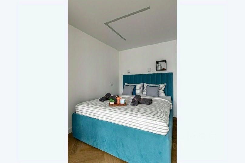m. Dubrovka: Apartment, 1-rooms