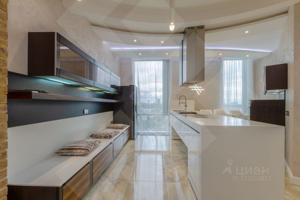 m. Poklonnaya: Apartment, 4-rooms
