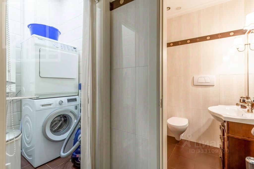 m. Mayakovskaya: Apartment, 4-rooms