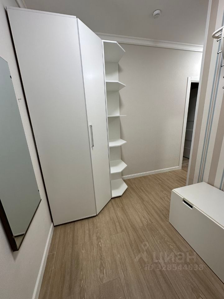 m. Strogino: Apartment, 2-rooms