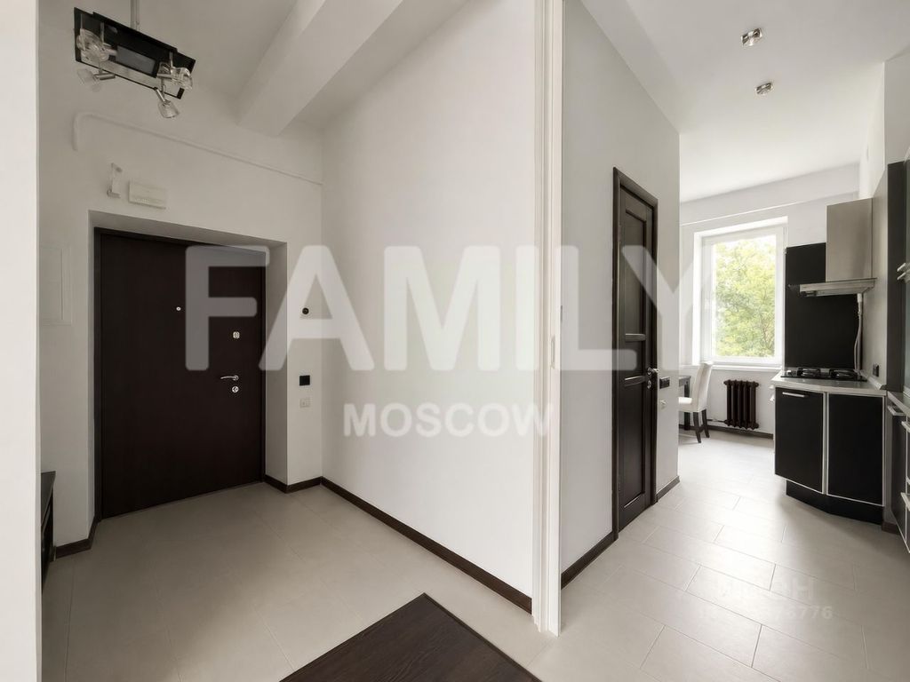 m. Mayakovskaya: Apartment, 2-rooms