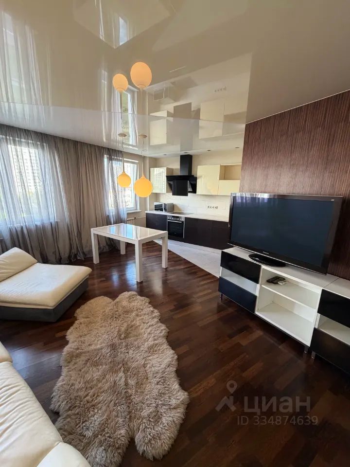 m. Kuzminki: Apartment, 2-rooms