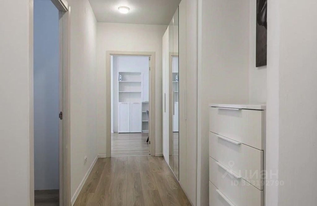m. Slavyansky bulvar: Apartment, 2-rooms