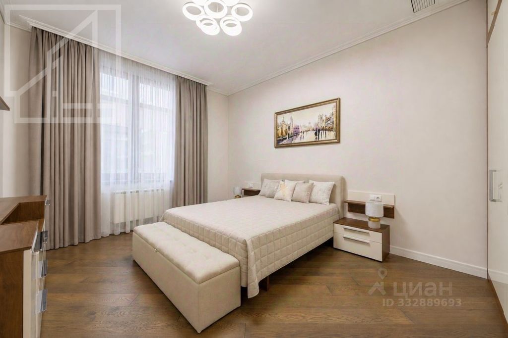 m. Novokuznetskaya: Apartment, 4-rooms