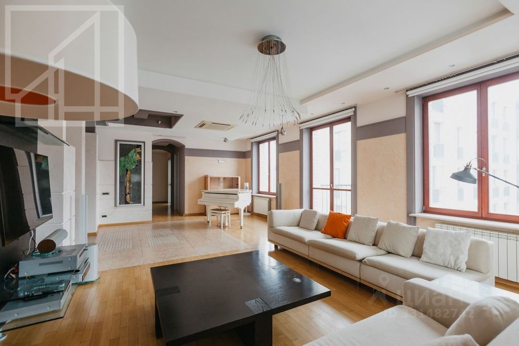 m. Park kultury: Apartment, 5-rooms