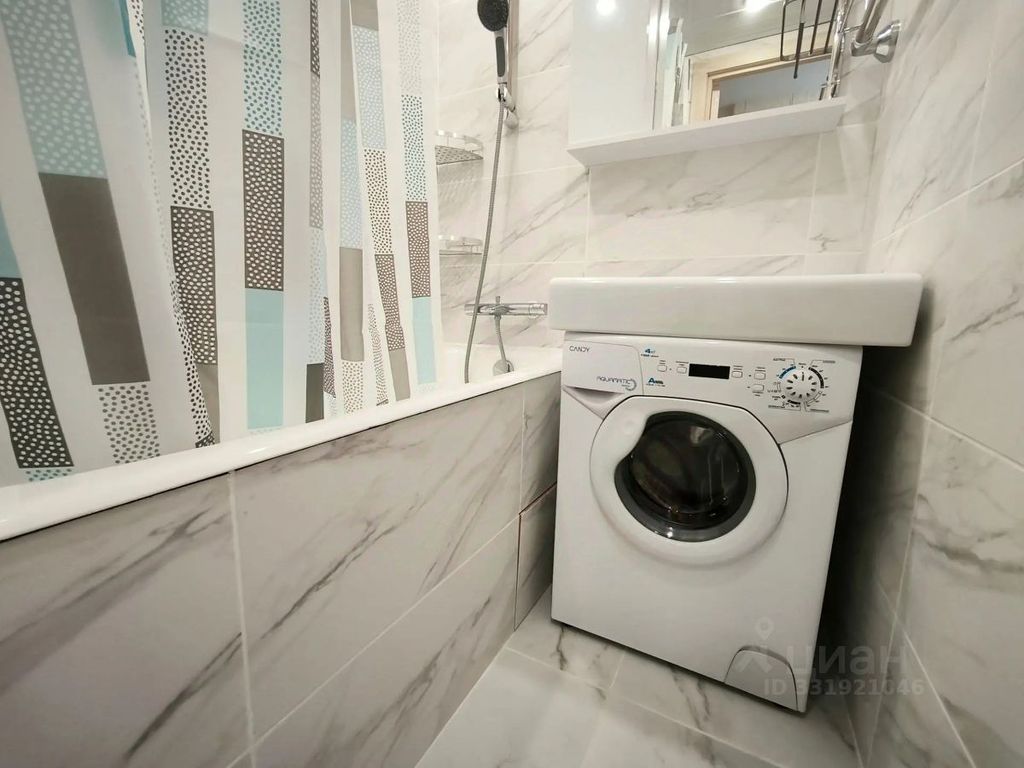 m. Polyanka: Apartment, 2-rooms