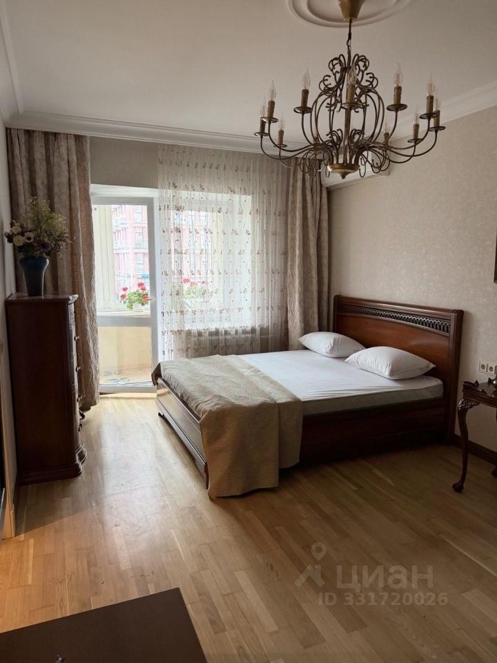 m. Baumanskaya: Apartment, 1-rooms