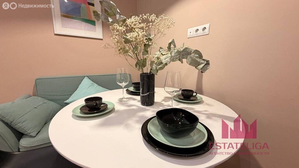 m. Shelepikha: Apartment, studio