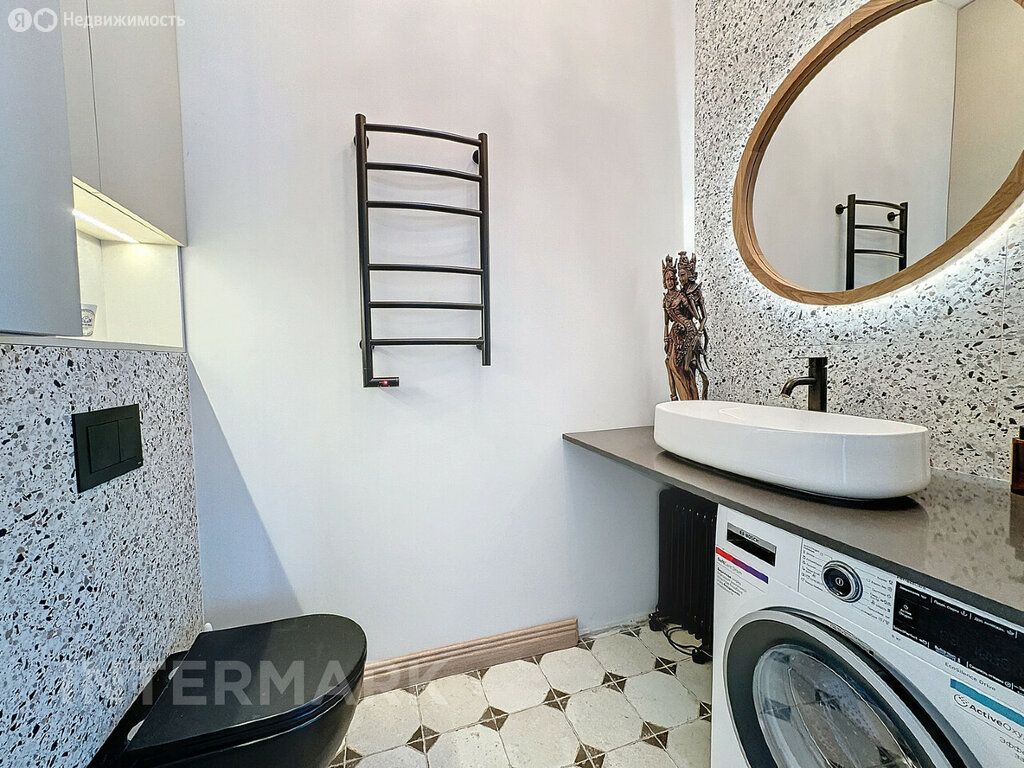 m. Mendeleevskaya: Apartment, 4-rooms