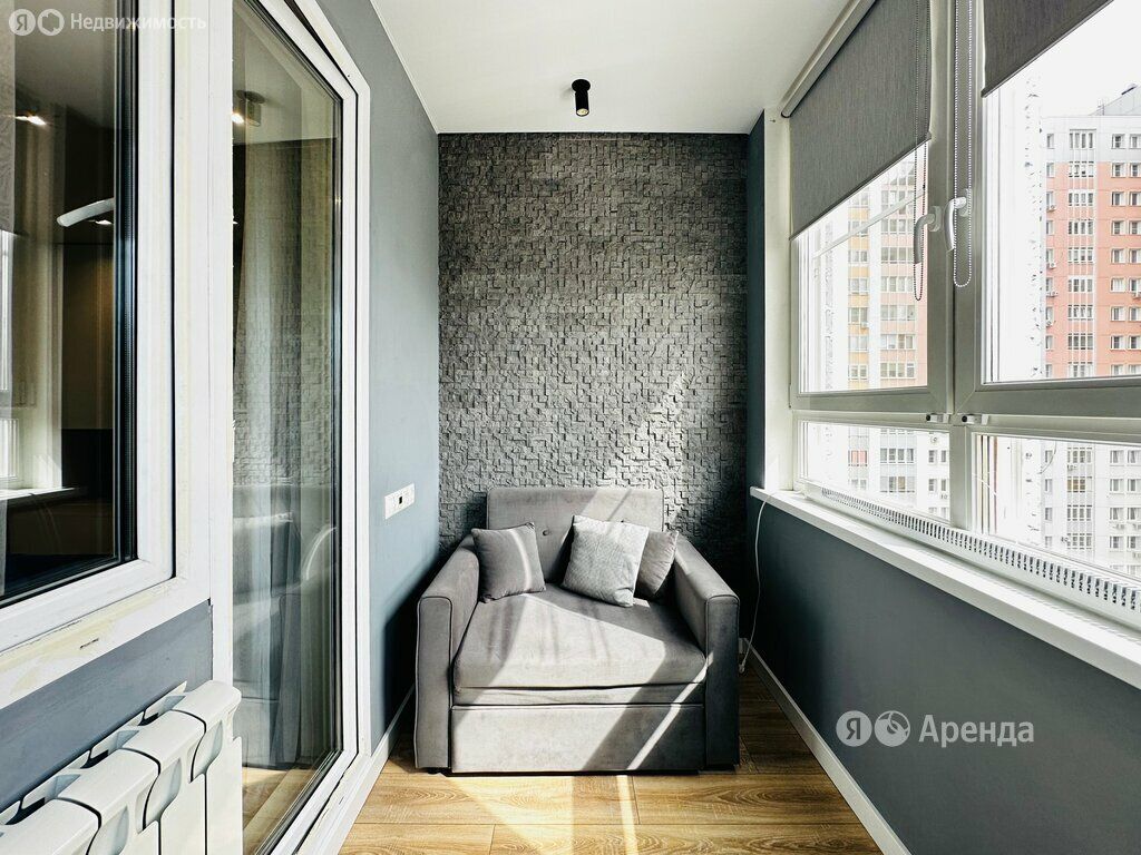 m. Pavshino: Apartment, 2-rooms