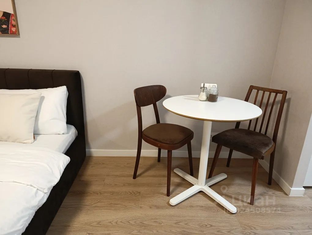 m. Vodniki: Apartment, studio