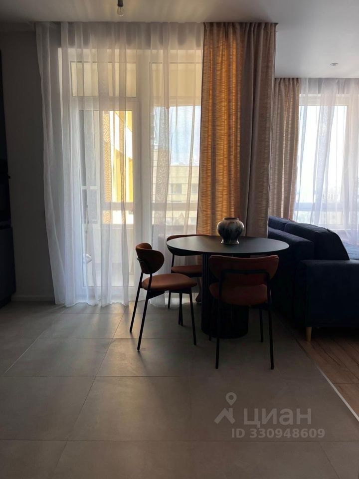 m. Trikotazhnaya: Apartment, studio