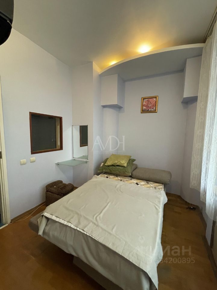 m. Bagrationovskaya: Apartment, studio