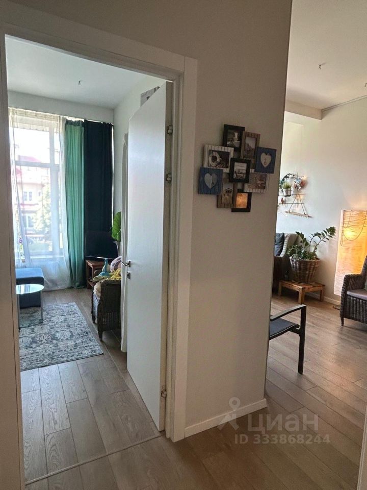 m. Pyatnitskoe shosse: Apartment, 3-rooms