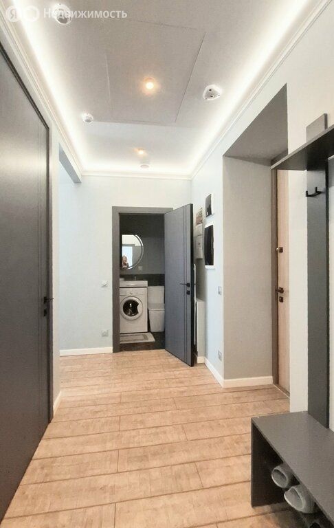 m. Narodnoe Opolchenie: Apartment, 2-rooms