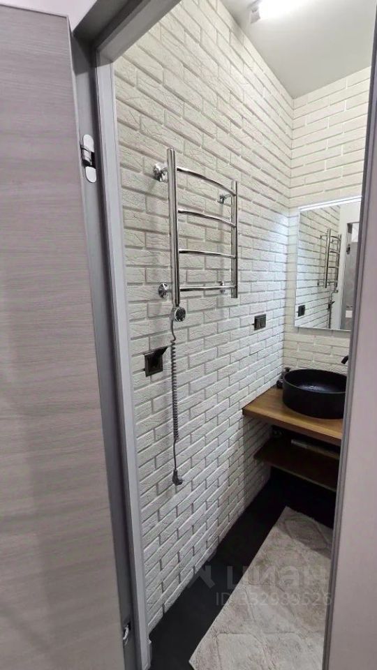 m. Pyatnitskoe shosse: Apartment, 3-rooms
