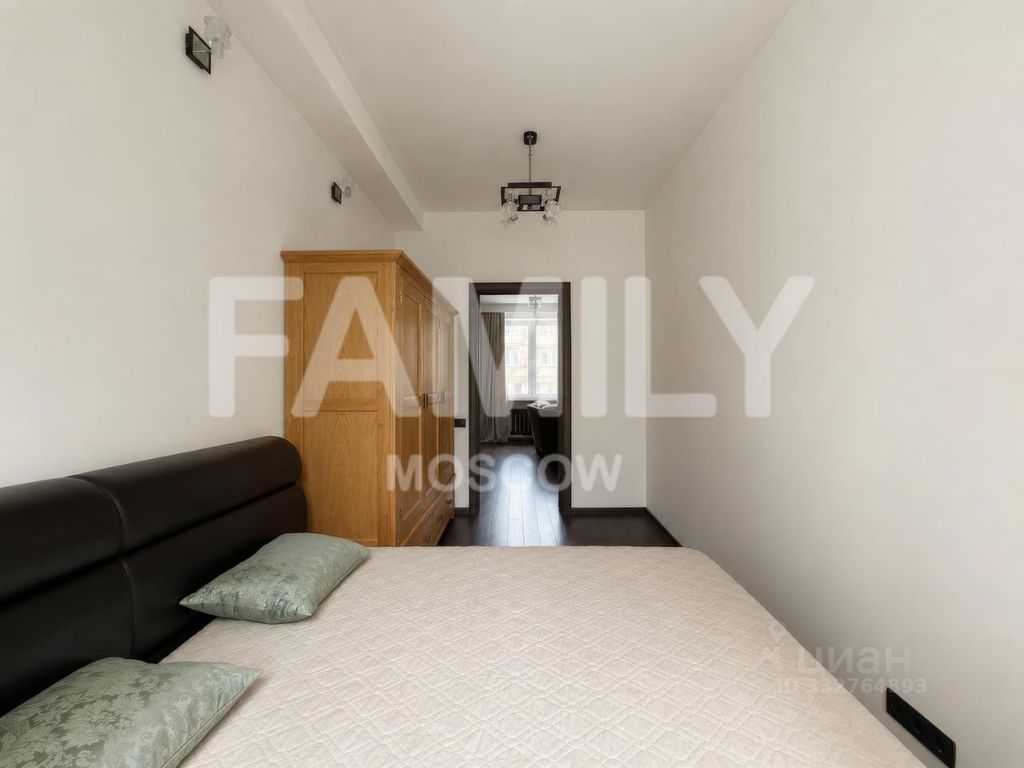 m. Mayakovskaya: Apartment, 2-rooms
