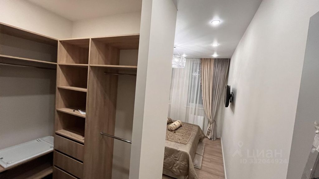 m. Pyatnitskoe shosse: Apartment, 2-rooms