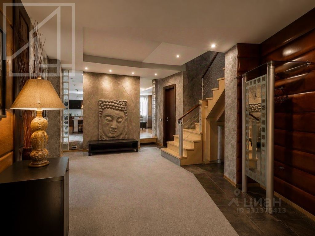 m. Belokamennaya: Apartment, 3-rooms